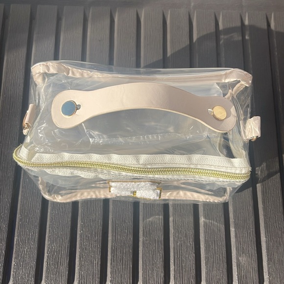 Clear Initial “R” Makeup Bag - Picture 5 of 16